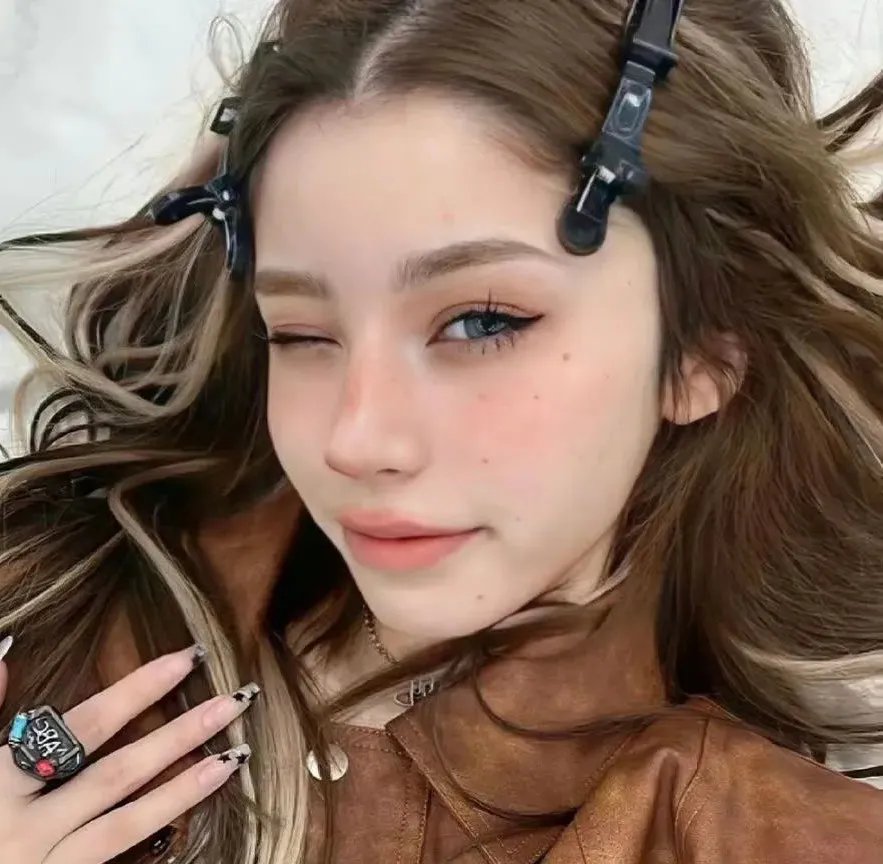 狼少女与黑王子